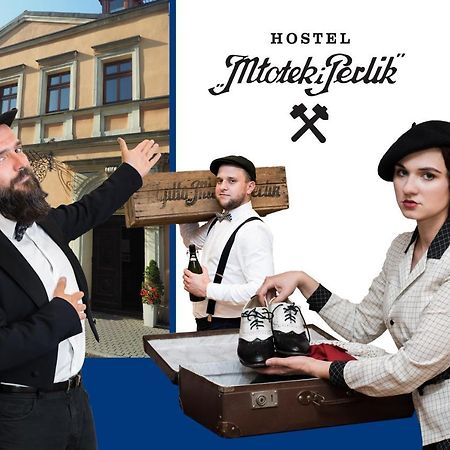 Hostel Mlotek I Perlik Tarnowskie Gory Ngoại thất bức ảnh