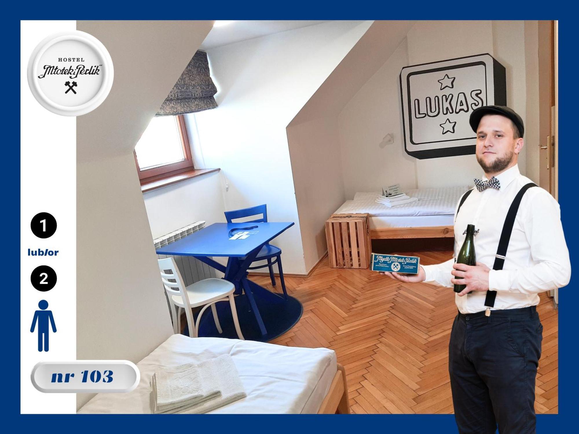 Hostel Mlotek I Perlik Tarnowskie Gory Ngoại thất bức ảnh