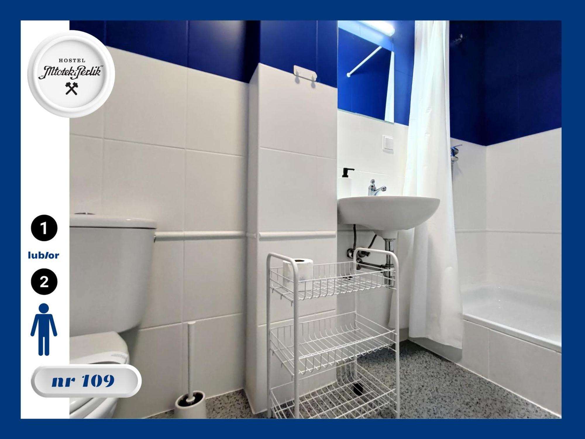 Hostel Mlotek I Perlik Tarnowskie Gory Ngoại thất bức ảnh