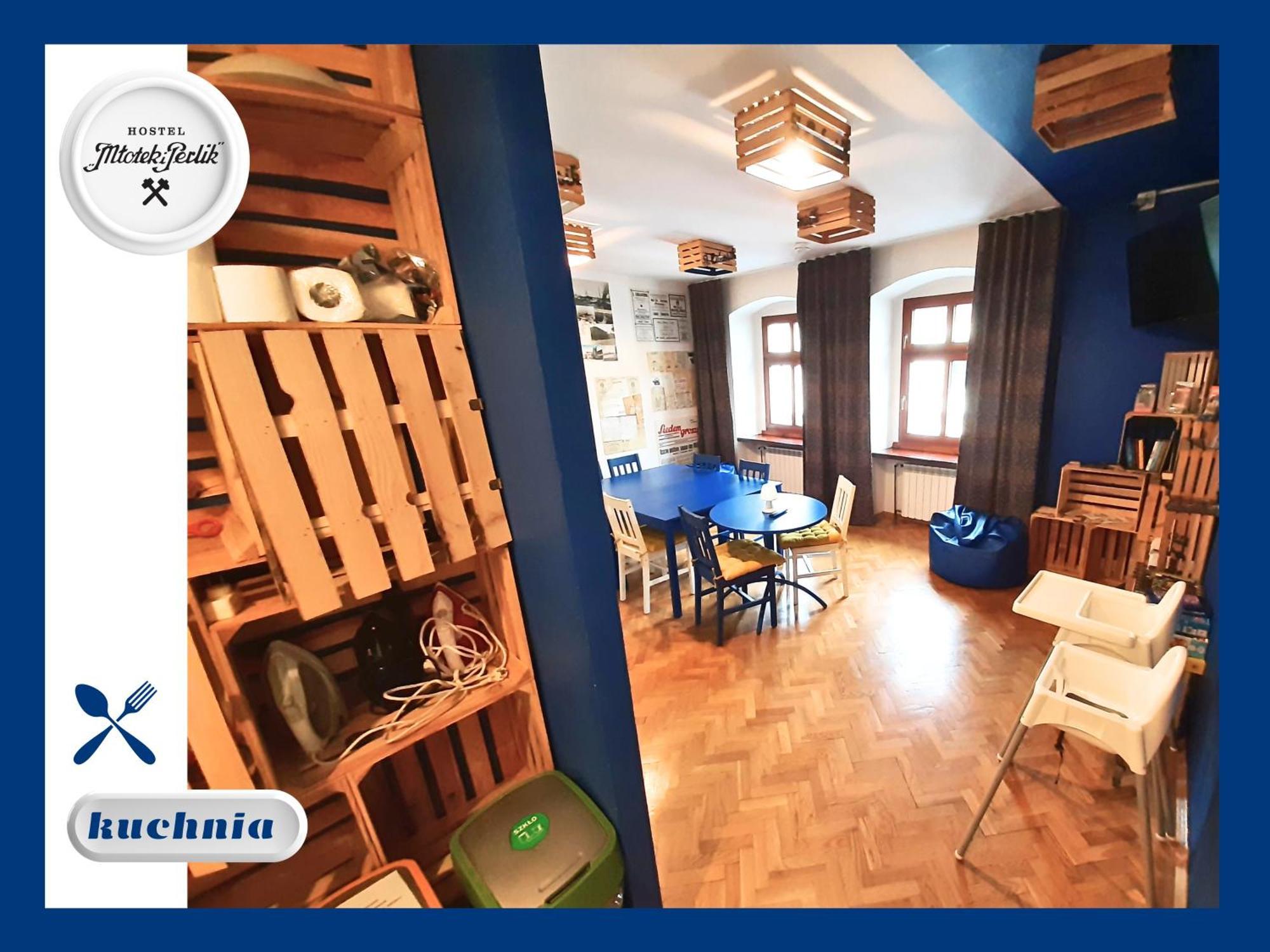 Hostel Mlotek I Perlik Tarnowskie Gory Ngoại thất bức ảnh