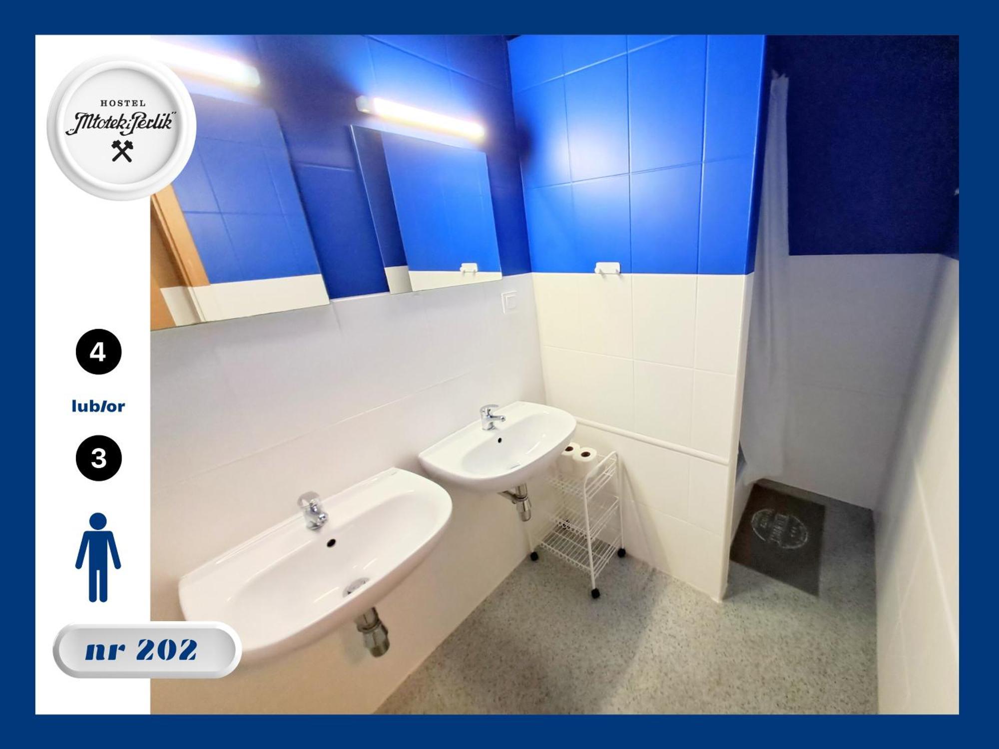 Hostel Mlotek I Perlik Tarnowskie Gory Ngoại thất bức ảnh
